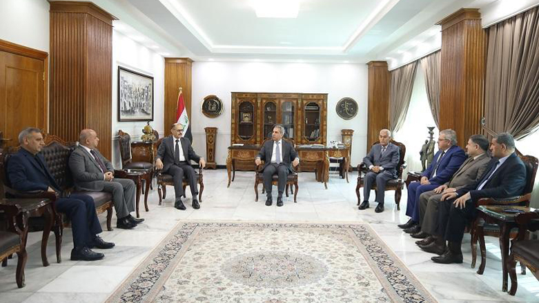 Iraqi Supreme Judicial Council members discussing the protest outside their building, August, 23, 2022. (Photo:  Supreme Judicial Council website)