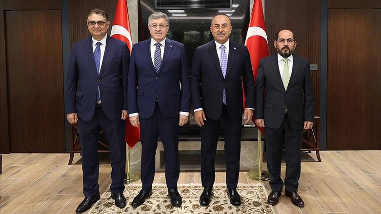 On August 24, Turkish Foreign Minister Mevlut Cavusoglu met with the Syrian opposition (Photo: Twitter/Mevlut Cavusoglu).