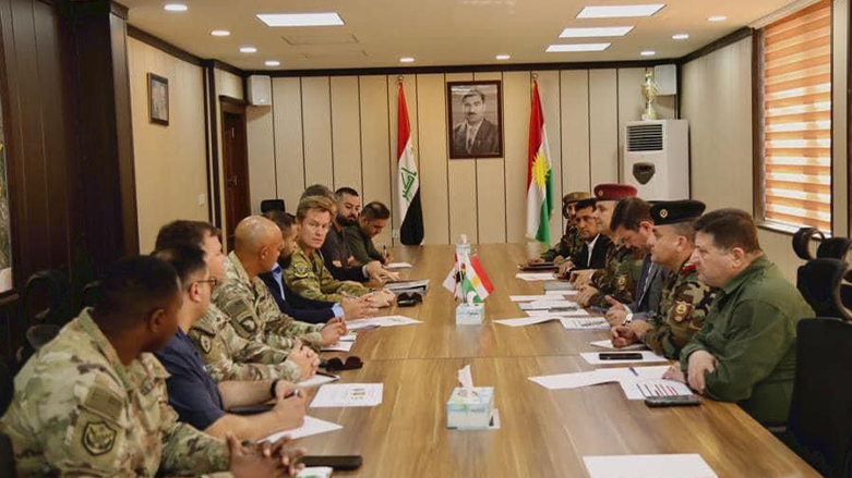 A top Peshmerga delegation (right) during their meeting with a top delegation of Coalition forces. (Photo: The Ministry of Peshmerga Affairs)