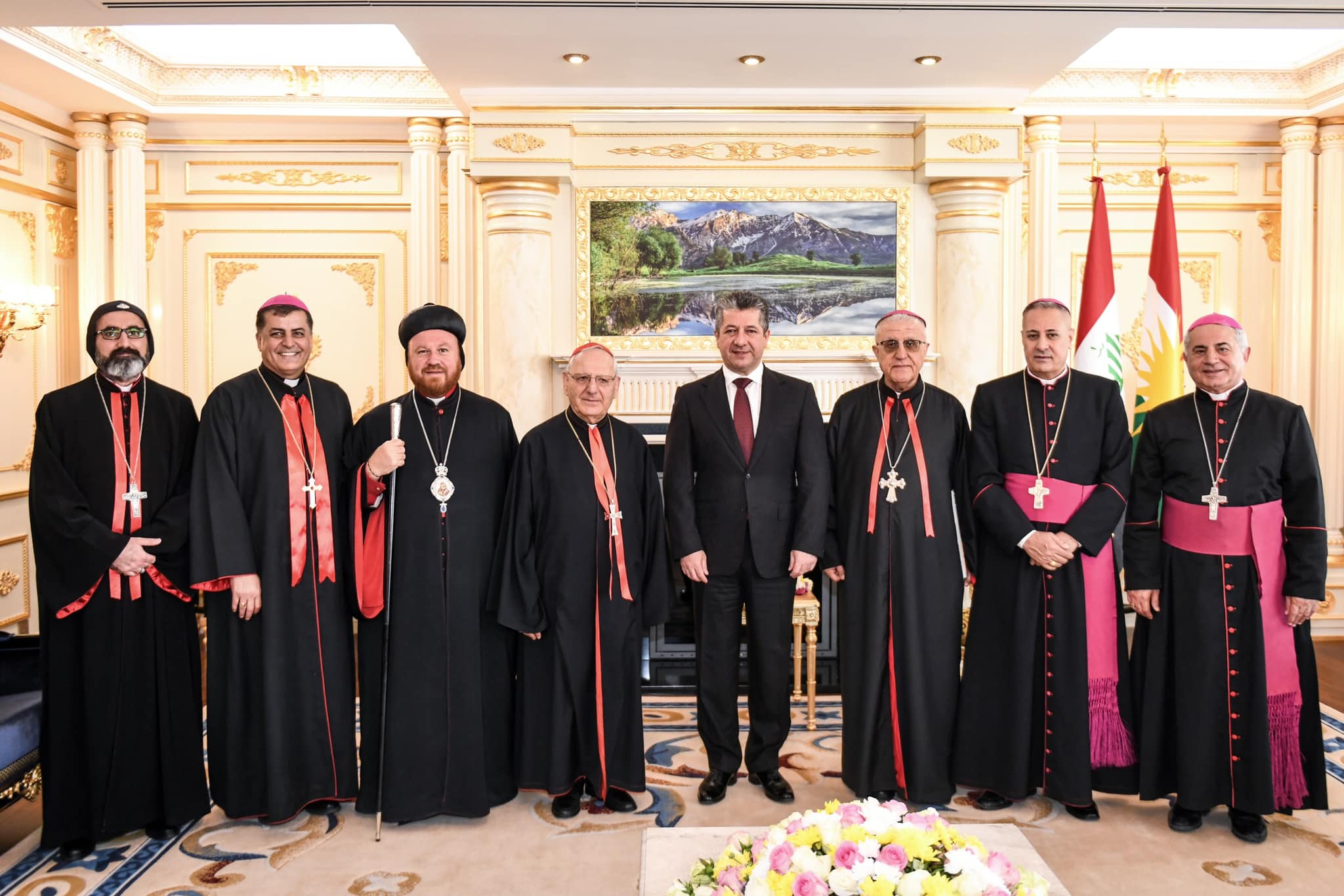 Kurdistan Region Prime Minister Masrour Barzani (fourth from right) standing for a group photo with Christian clergymen in Erbil, August 6, 2023. (Photo: KRG)