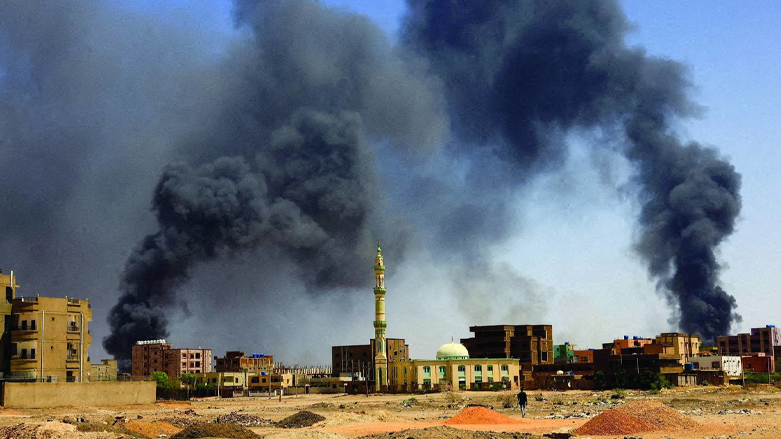 ململانێکانی سوودان بۆ مانگی پێنجەم چڕتر دەبێتەوە