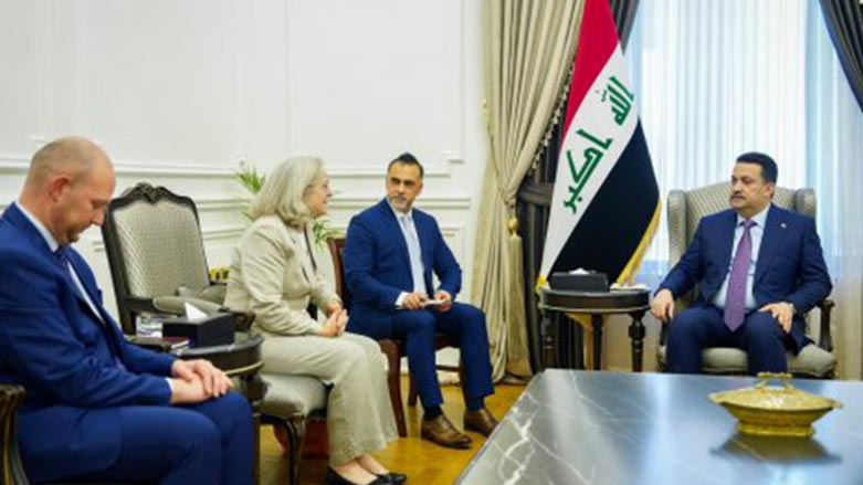 Iraqi Prime Minister Mohammed Shia' al-Sudani (right) during his meeting with US Ambassador to Iraq Alina L. Romanowski, Aug. 13, 2023. (Photo: INA)