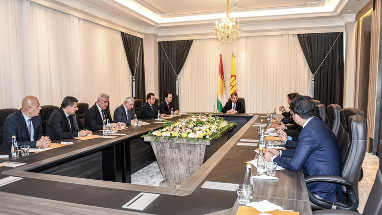 KDP Vice President Masrour Barzani (top right) during his meeting with his party's officials in Duhok, August 14, 2023. (Photo: Barzani's office)