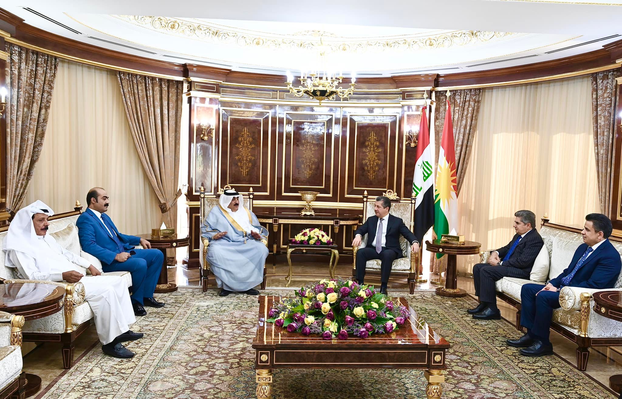  Kurdistan Region Prime Minister Masrour Barzani (top right) during his meeting with Sheikh Manea Hamidi Daham al-Hadi, Aug. 16, 2023. (Photo: KRG)