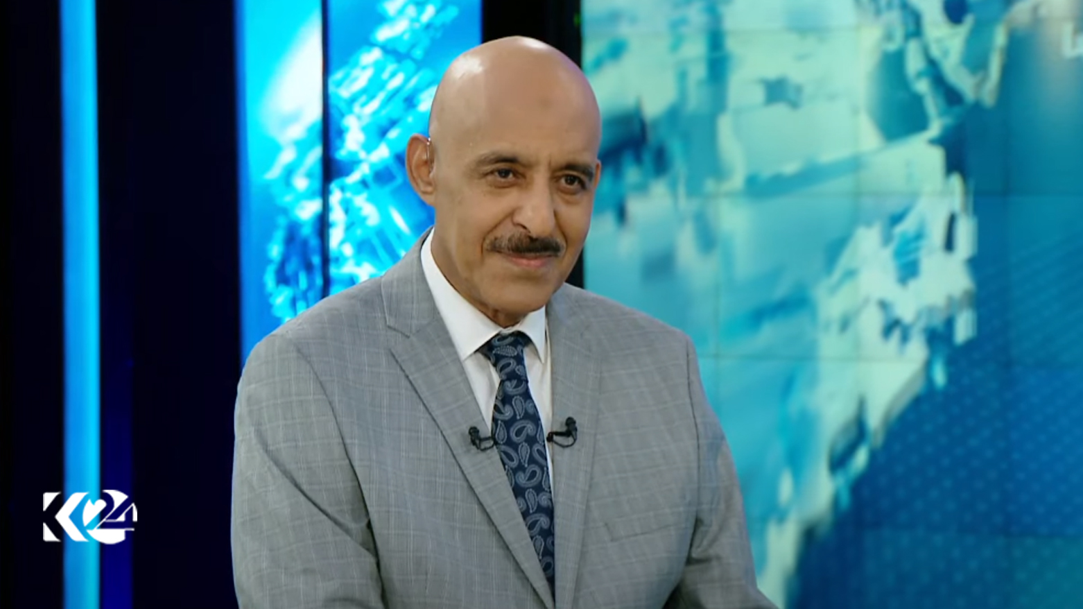 ئیحسان قەیسون، شرۆڤەکاری سەربازی