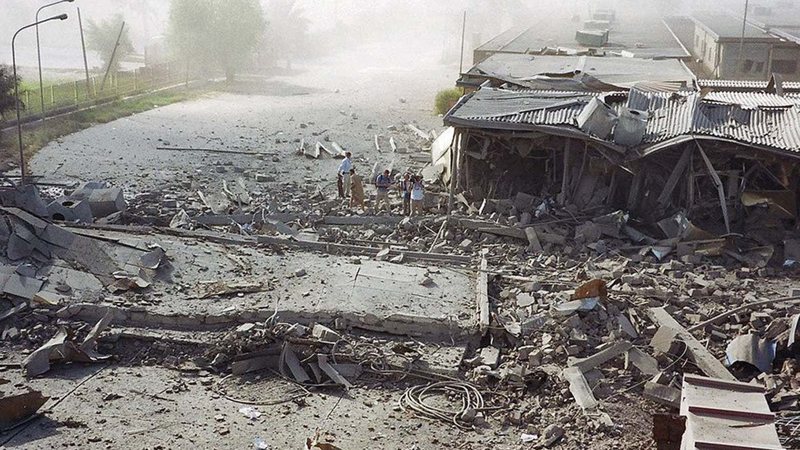 Aftermath of Canal Hotel bombing in Baghdad, where the UN envoy to Iraq was killed along with more than 20 other UN staffers, Aug. 19, 2003.  (Photo: UNAMI)