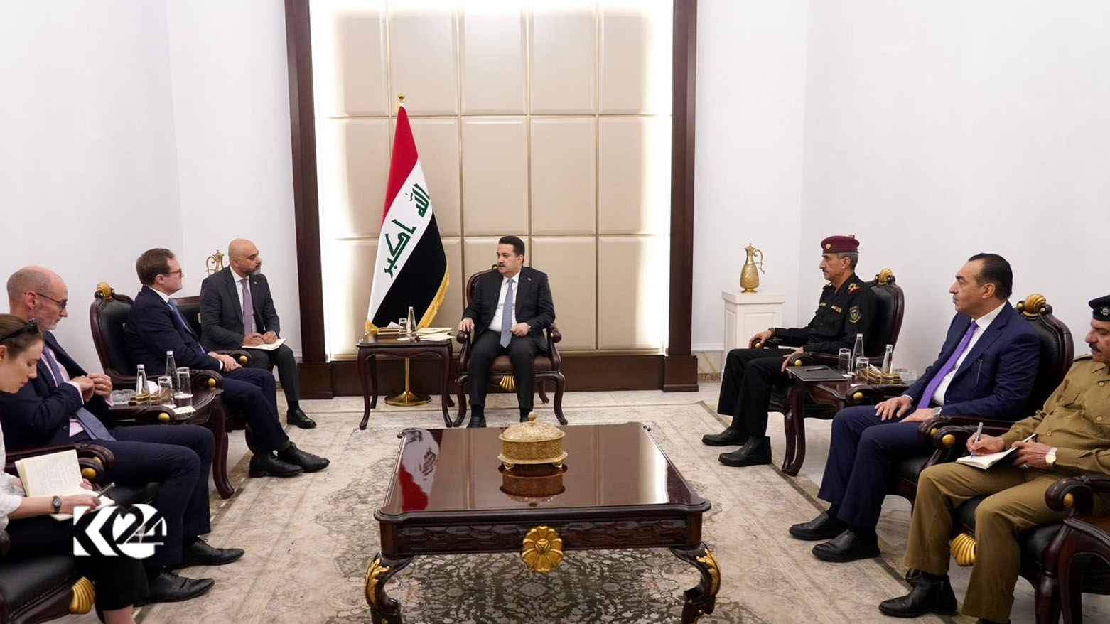 Iraqi Prime Minister Mohammed Shia' al-Sudani (top middle) during his meeting with United Kingdom Minister of State for Security Affairs Tom Tugendhat, Aug. 21, 2023. (Photo: INA)