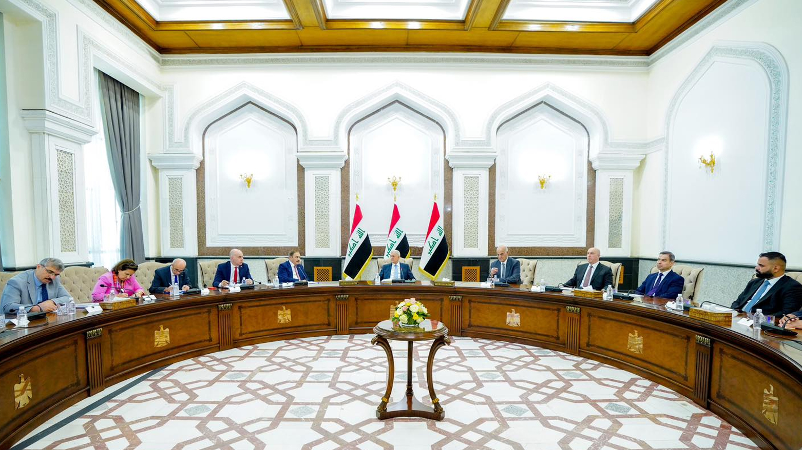 الرئيس العراقي عبد اللطيف رشيد يستقبل المبعوث الخاص الدائم للرئيس التركي إلى العراق لشؤون المياه فيصل إيراوغلو