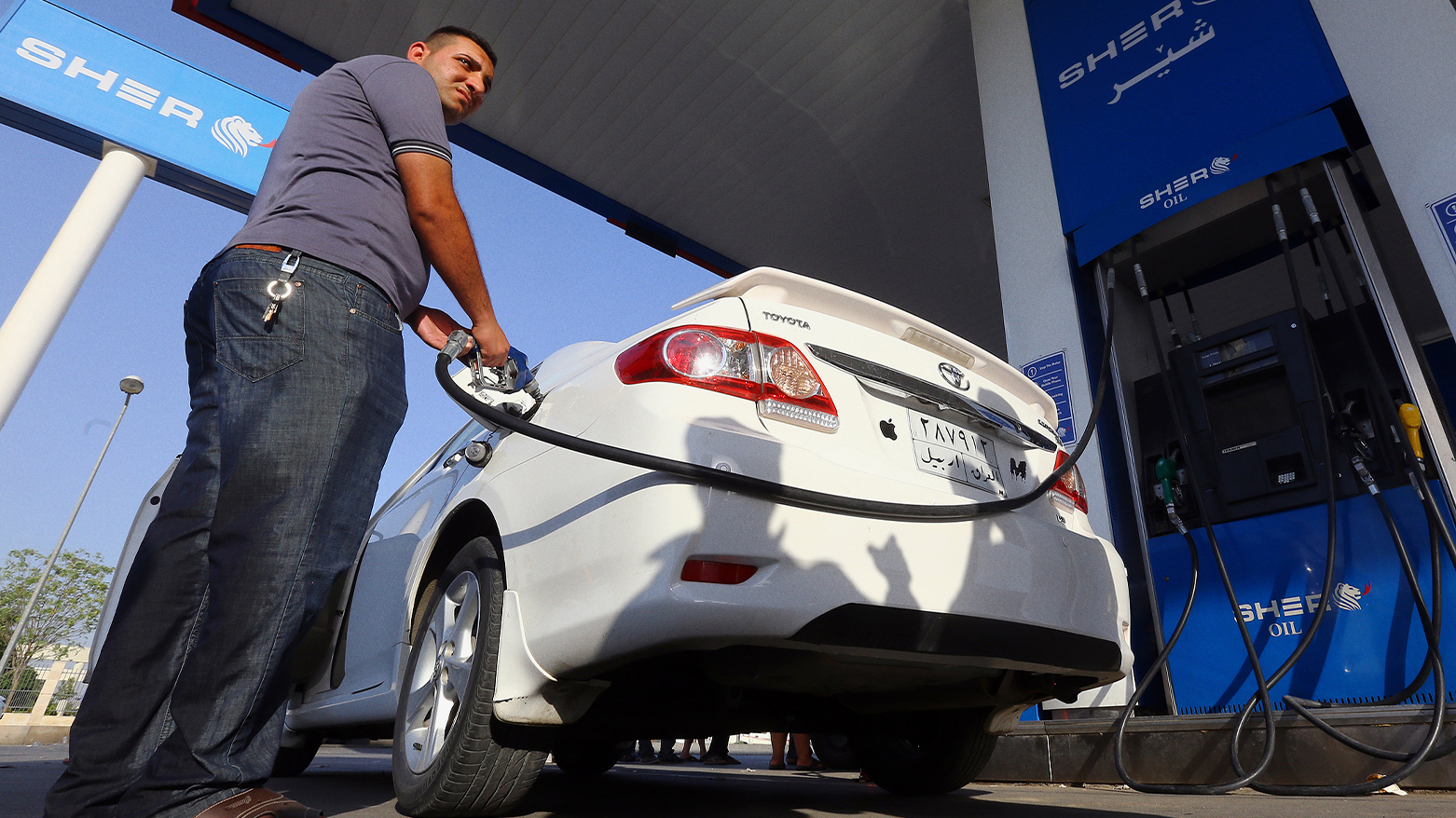 Erbil cracks down on gas stations altering fuel quality