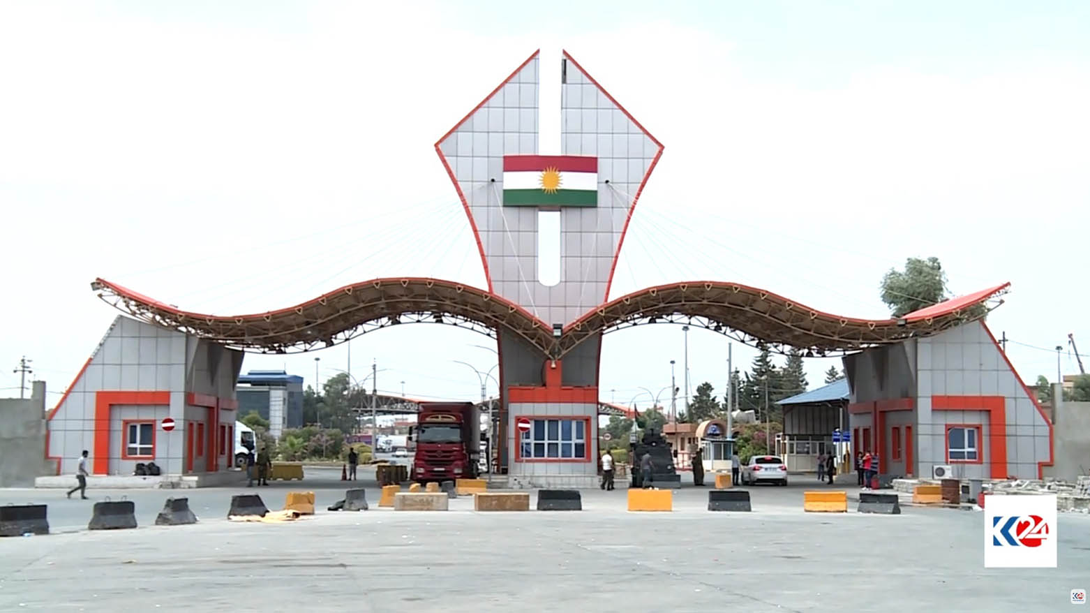 Karsazên Diyarbekirê dixwazin vîze di navbera Iraq û Tirkiyeyê were rakirin