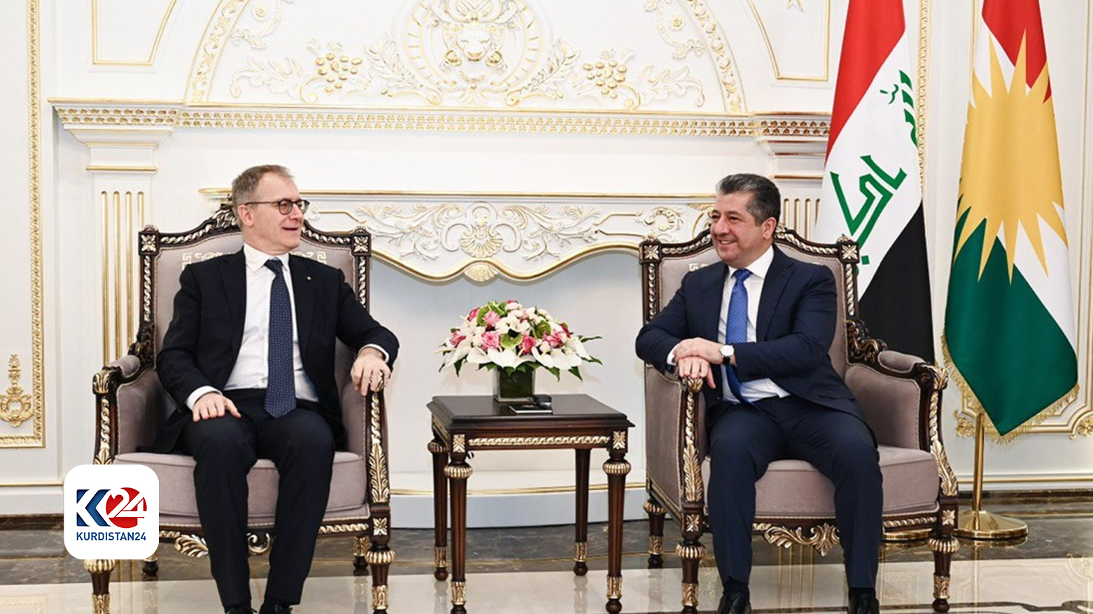 رئيس حكومة إقليم كوردستان مسرور بارزاني وسفير إيطاليا لدى العراق ماوريتزيو غريغانتي