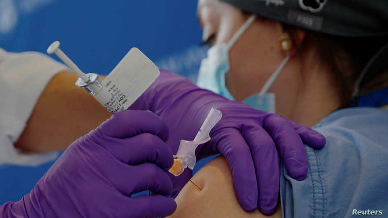 دوا قۆناغی تاقیكردنه‌وه‌ی ڤاكسینی كۆرۆنا، وێنه‌: رۆیته‌رز