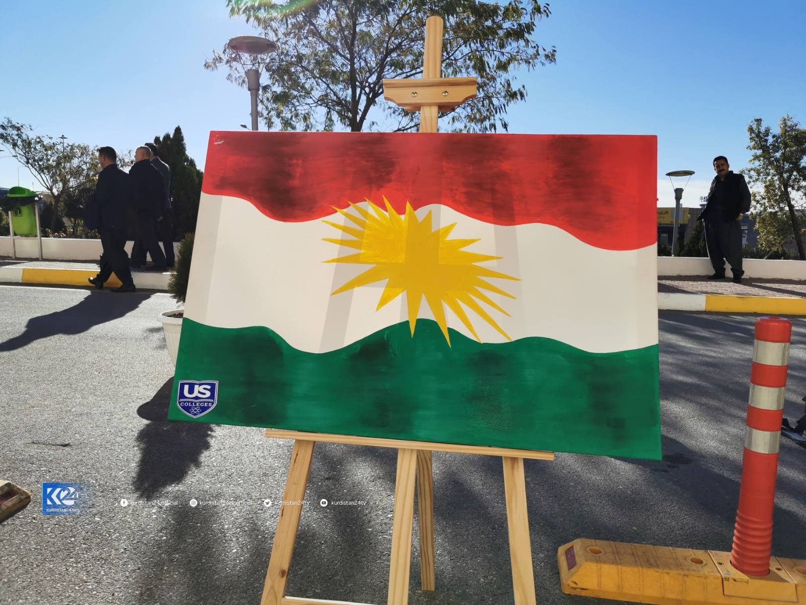 نامیشگاه عکس