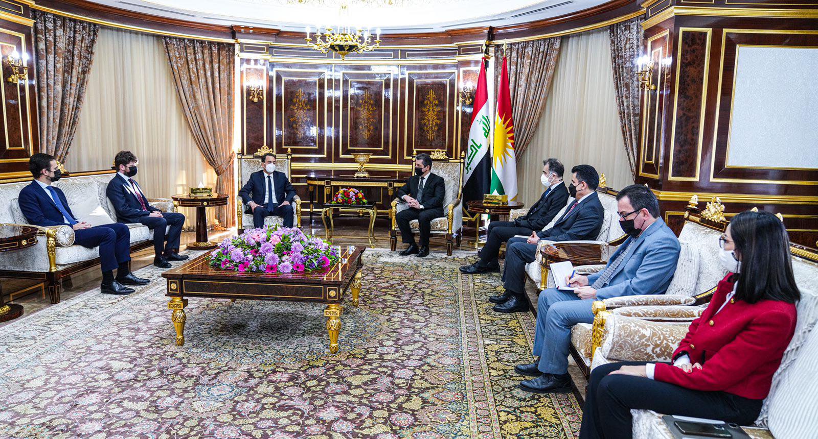 PM Masrour Barzani (top right) during his meeting with France's Ambassador to Iraq Eric Chevalier, Dec. 6, 2021. (Photo: KRG)