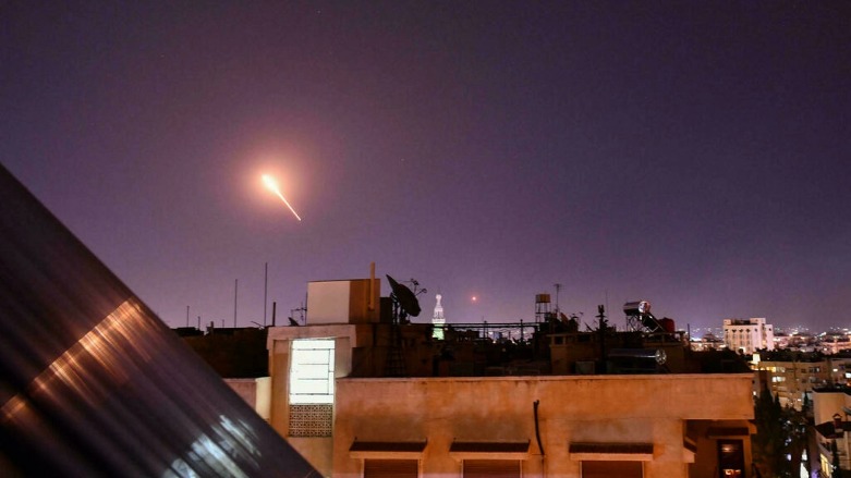 الدفاعات الجوية السورية تتصدى لقصف إسرائيلي جنوب دمشق ليل 20 تموز/يوليو 2020 - الصورة لفرانس 24