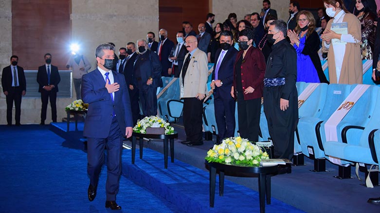 حضور مسرور بارزانی در مراسم صدمین سالیاد تئاتر اربیل