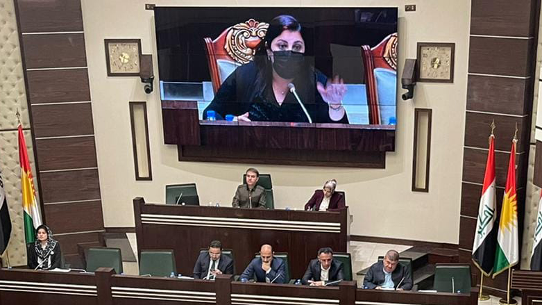 بیگرد طالبانی، وزیر کشاورزی و منابع آبی اقلیم کوردستان در نشست اخیر پارلمان کوردستان