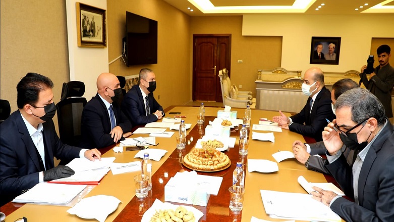 KRG officials discuss how to implement a plan to distribute 11,000 plots of land to the families of Anfal victims, Dec. 14, 2021. (Photo: KRG)
