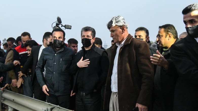Prime Minister Masrour Barzani tours Qushtapa, Erbil province, to survey damage from deadly flash floods in the area. (Photo: KRG)
