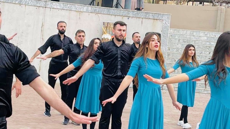 Dancers perform in Duhok's main square. (Photo: Kurdistan 24)