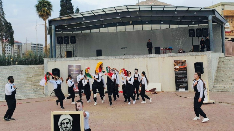 Dancers perform in Duhok's main square. (Photo: Kurdistan 24)