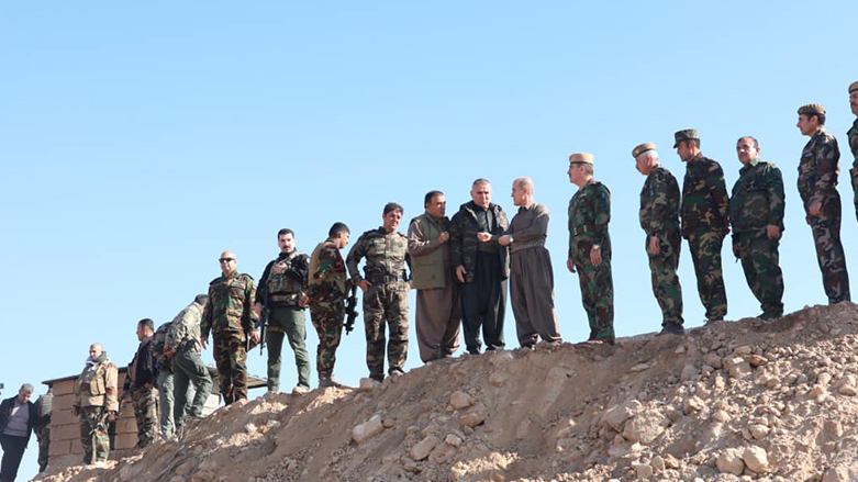 Peshmerga Minister Shoresh Ismail conducts a field inspection of Peshmerga troops. (Photo: Ministry of Peshmerga Affairs)