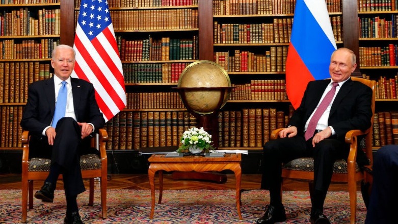 Joe Biden (L) and Vladimir Putin meet at the start of the US-Russia summit at Villa La Grange in Geneva. (Photo: Denis Balibouse - Pool/Keystone)