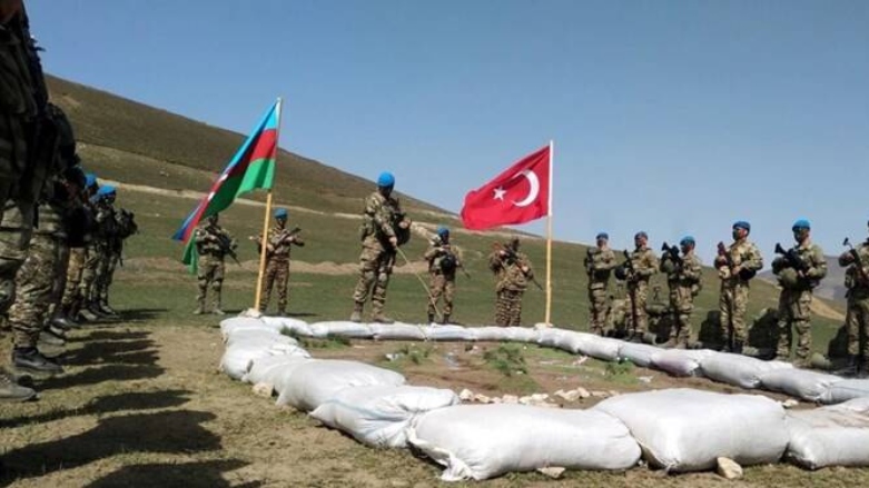 برگزاری مانور مشترک ترکیه و آذربایجان