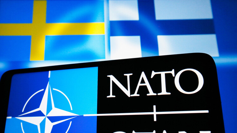 انضمام السويد وفنلندا إلى الناتو