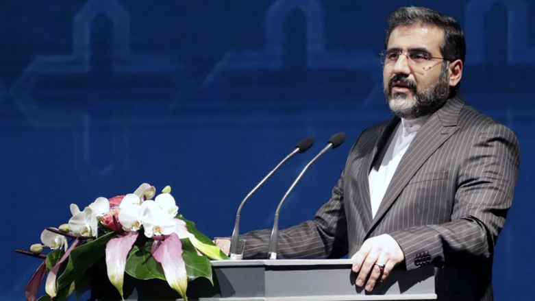 محمد مهدی اسماعیلی، وزیر فرهنگ و ارشاد اسلامی ایران، گفت که با طرح لغو ویزای مقامات ایرانی و فرزندانشان موافق است