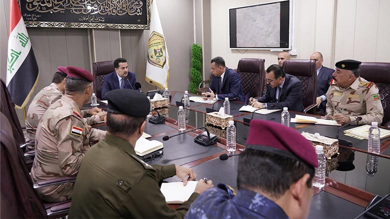 The Prime Minister of Iraq Mohammed S. Al-Sudani (middle) during his meeting with top security officials, Dec. 21, 2022. (Photo: Prime Minister media office)