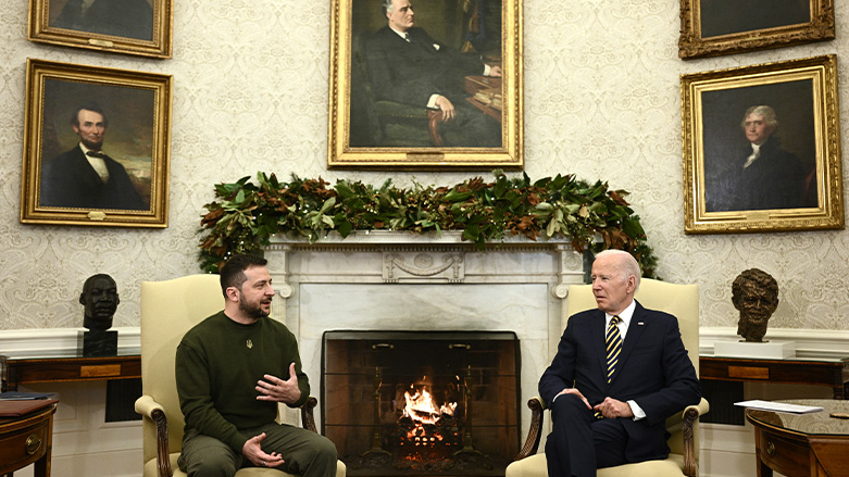 جو بایدن در کاخ سفید از رئیس جمهور اوکراین استقبال کرد