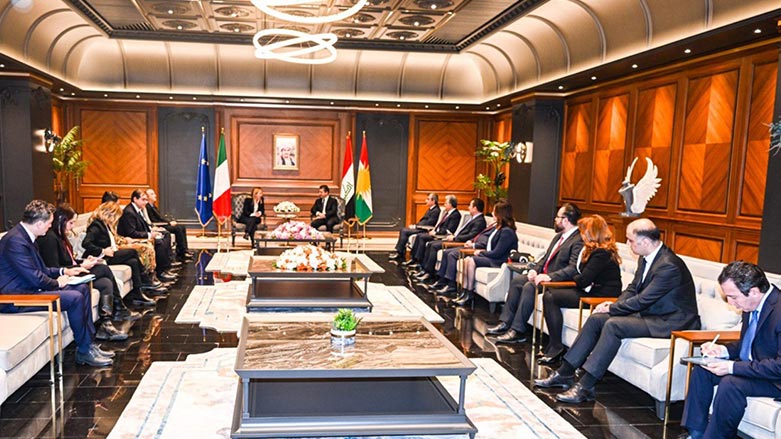 Prime Minister Masrour Barzani (right) during the meeting with his counterpart Giorgia Meloni, Dec. 23, 2022. (Photo: Kurdistan Regional Government)