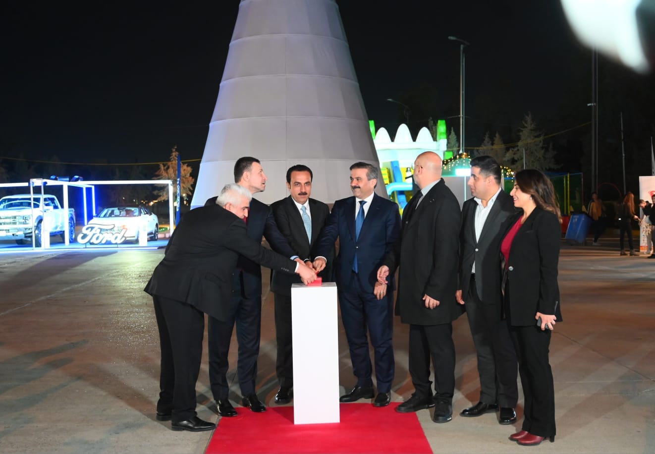 Erbil governor, KRG investment officials officially inaugurating the 2023 Christmas Festival in Erbil, Dec. 13, 2023. (Photo: KRG)