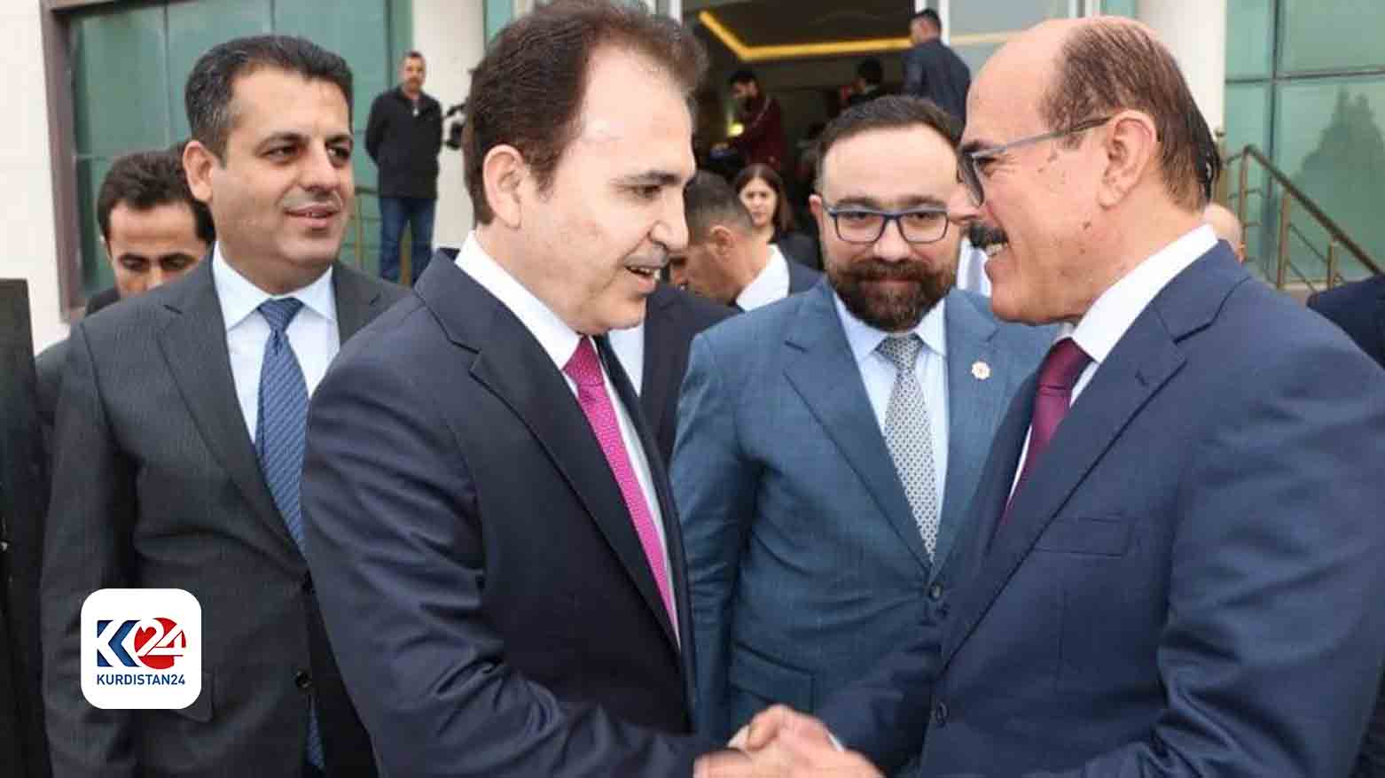 بۆ گه‌یاندنی پیرۆزبایی شاندێك به‌ نوێنه‌رایه‌تی مه‌سرور بارزانی سەردانی حزبی زەحمەتکێشانی كوردستانی كرد