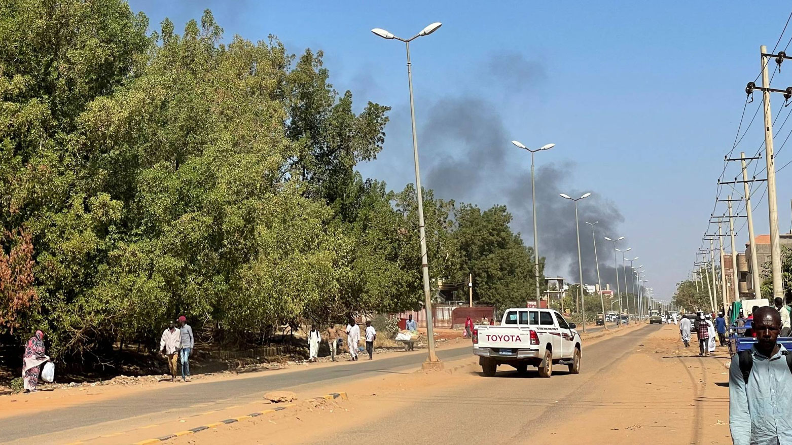 بەهۆی دەستپێکردنەوەی شەڕ هەزاران هاووڵاتی سوودانی ئاوارە بوون