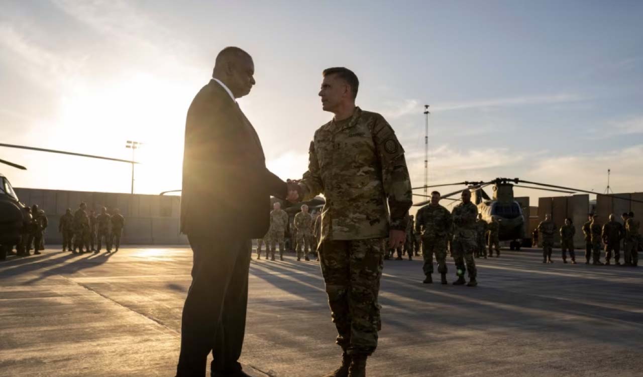 U.S. Defense Secretary Lloyd Austin III visits Erbil Air Base in Iraq on March 7, 2023 (Photo: U.S. Department of Defense)