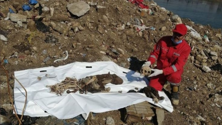 Musul'da bina enkazlarından insan kemikleri çıktı
