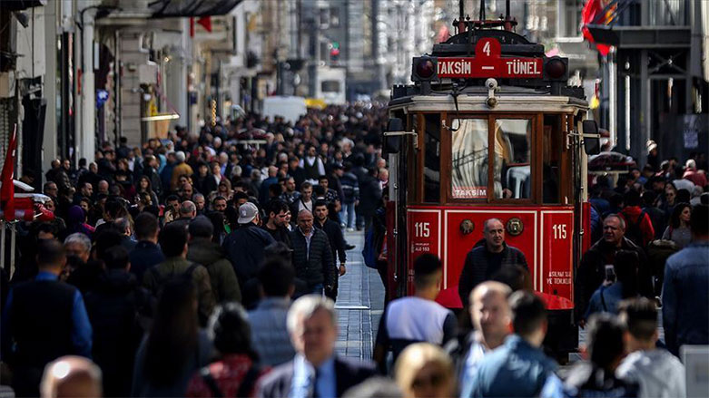 Türkiye'nin nüfusu 459 bin 365 kişi arttı