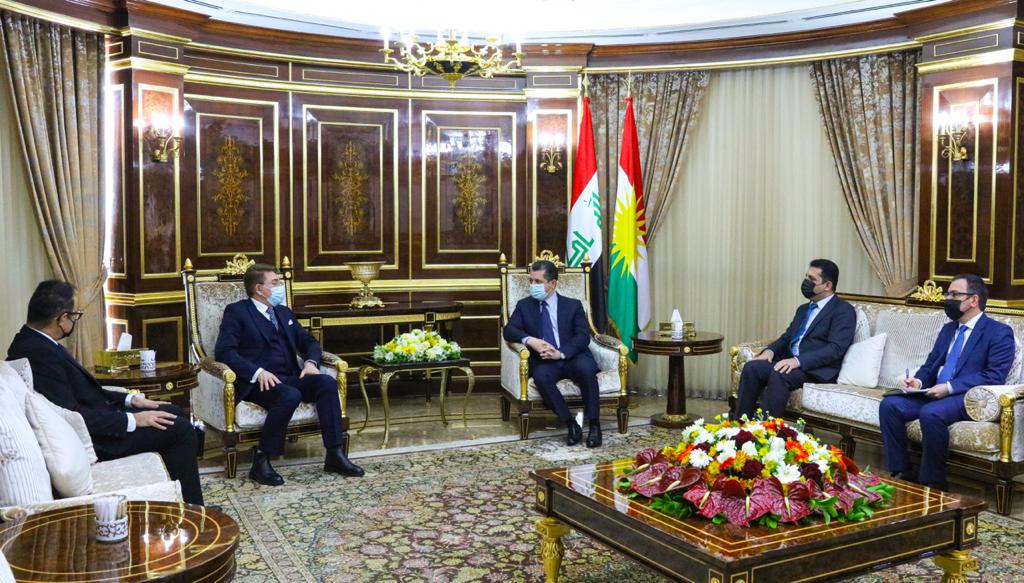 دیدار مسرور بارزانی، نخست وزیر اقلیم کوردستان و د. آزاد نجار پزشک خلاق کورد