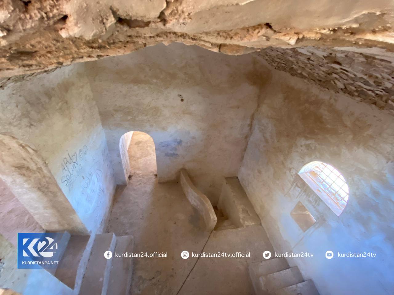 قدمت قلعه خانزاد به قرن پانزدهم میلادی برمی&zwnj;گردد  