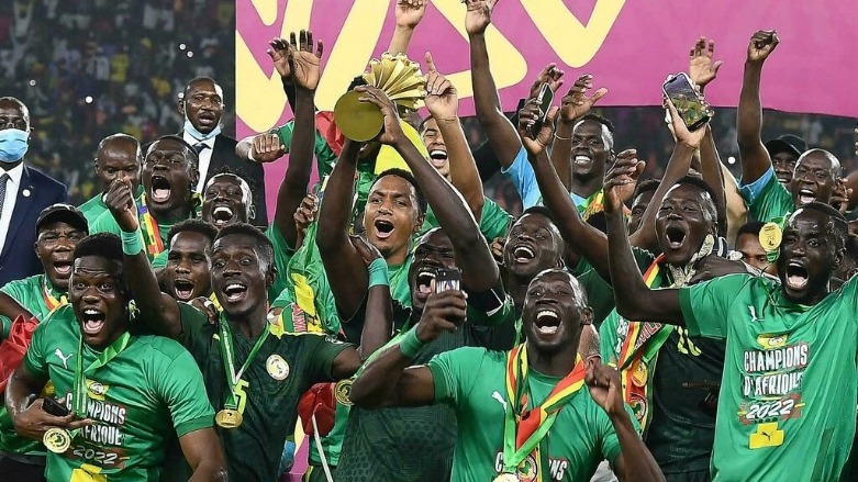 فرحة السنغال بفوزها بكأس الأمم الأفريقية 2022 أمام مصر. 6 فبراير/كانون الثاني- الصورة لفرانس 24