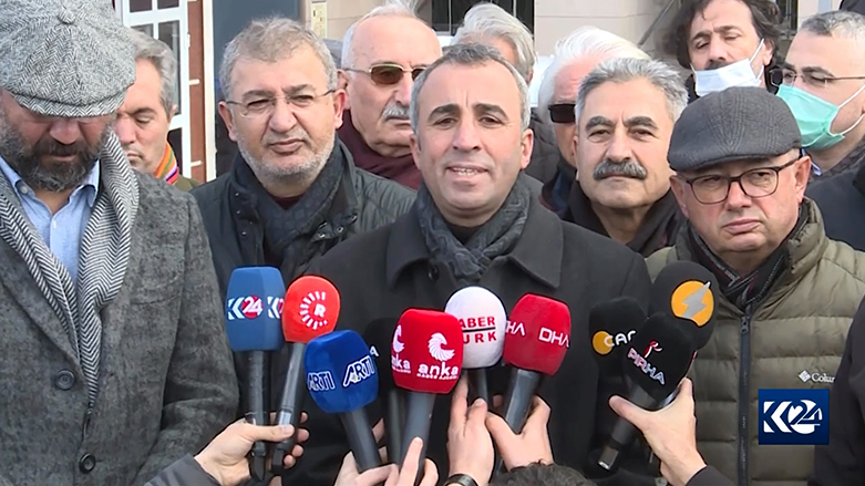 Komeleyên Elewiyan daxwaza betalkirina fatûraya zêde ya ceyranê dikin