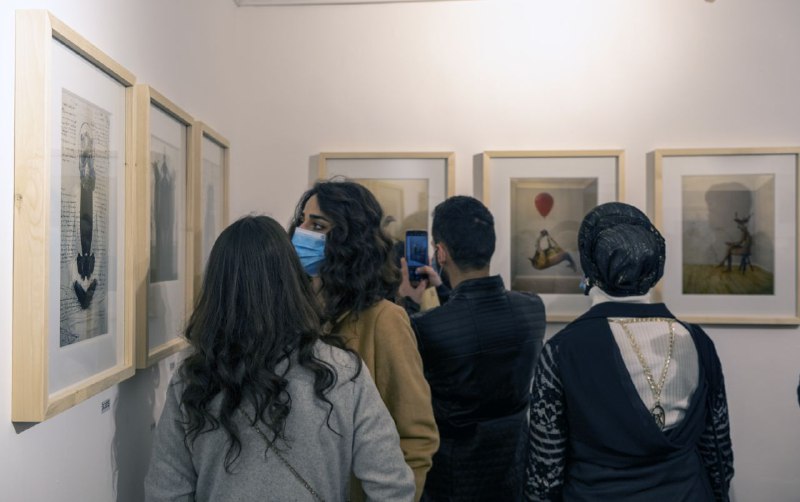 پێشانگای هونەریی هیلانی داهاتوو لەگەڵ هونەرمەندی بەتوانا ئامانج ئەمین بەڕێوەدەچێت