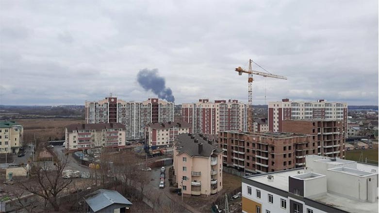 Ukrayna ordusu: Kiev’deki Gostomel askeri havaalanı kontrolümüzde