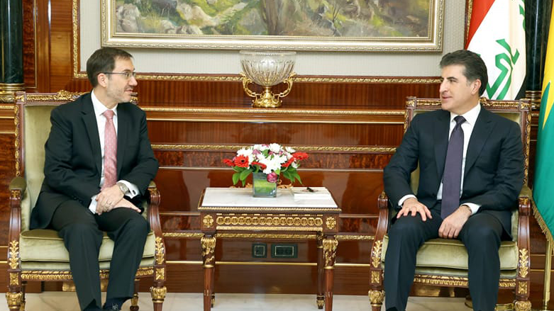 نچیروان بارزانی، رئیس اقلیم کوردستان و مایک برایسون ریچاردسون، سفیر انگلستان در عراق