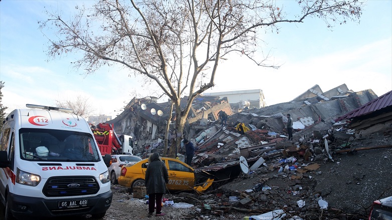 Depremde can kaybı 3 bin 432’ye yükseldi