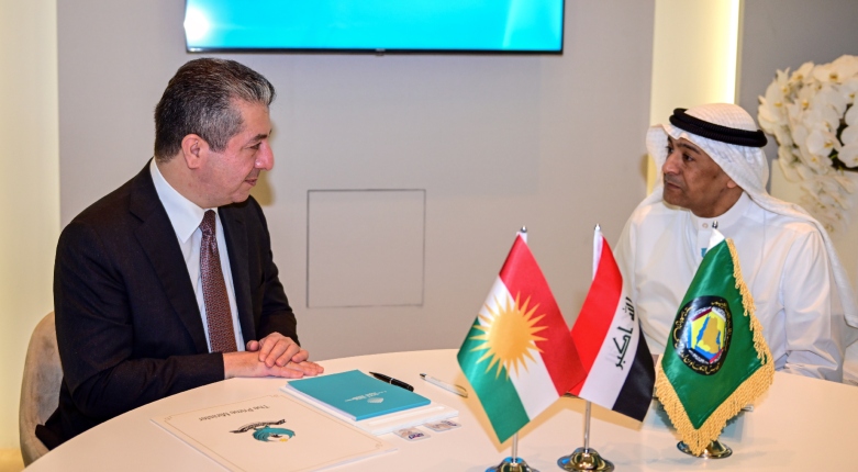 Kurdistan Region Prime Minister Masrour Barzani (left) during his meeting with GCC's new Secretary General Jasem Albudaiwi on the sidelines of World Government Summit in Dubai, Feb. 14, 2023. (Photo: KRG)