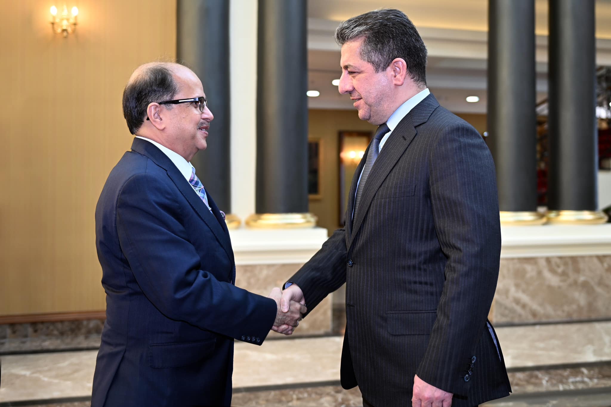 Prime Minister Masrour Barzani (right) shaking hands with Ausaf Sayeed, Secretary (CPV & OIA) at the Ministry of External Affairs of India, Feb. 12, 2023. (Photo: KRG)