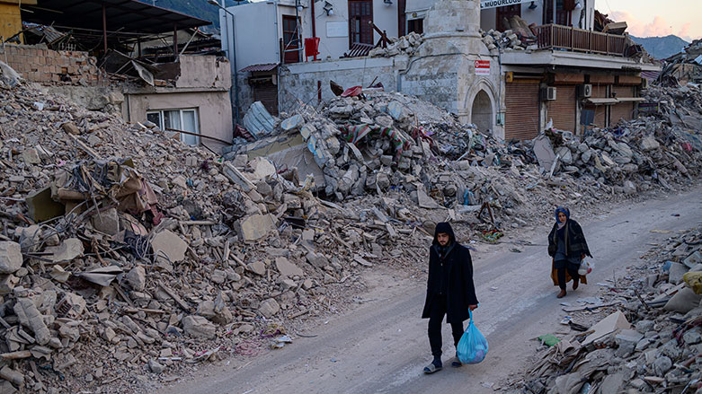 Antakya'da yıkılan bir mahalle (Foto: AFP)